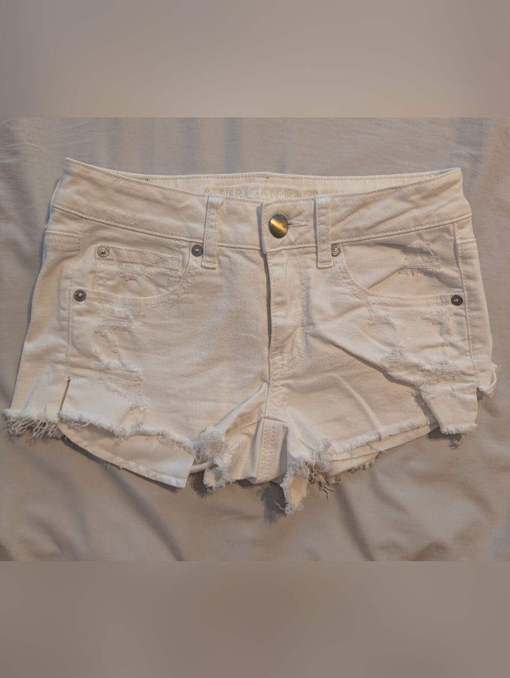 American Eagle Outfitters White Distressed High Rise Shorties Denim Sz 2